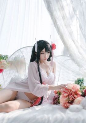 疯狂撞击黄蓉肉蚌流白浆小说_成人直接看